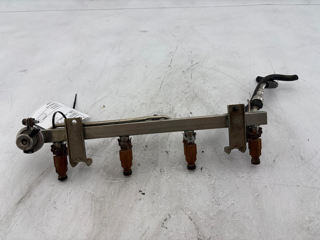 1999-2010 Saab 9-5 Aero Fuel Rail Pressure Regulator