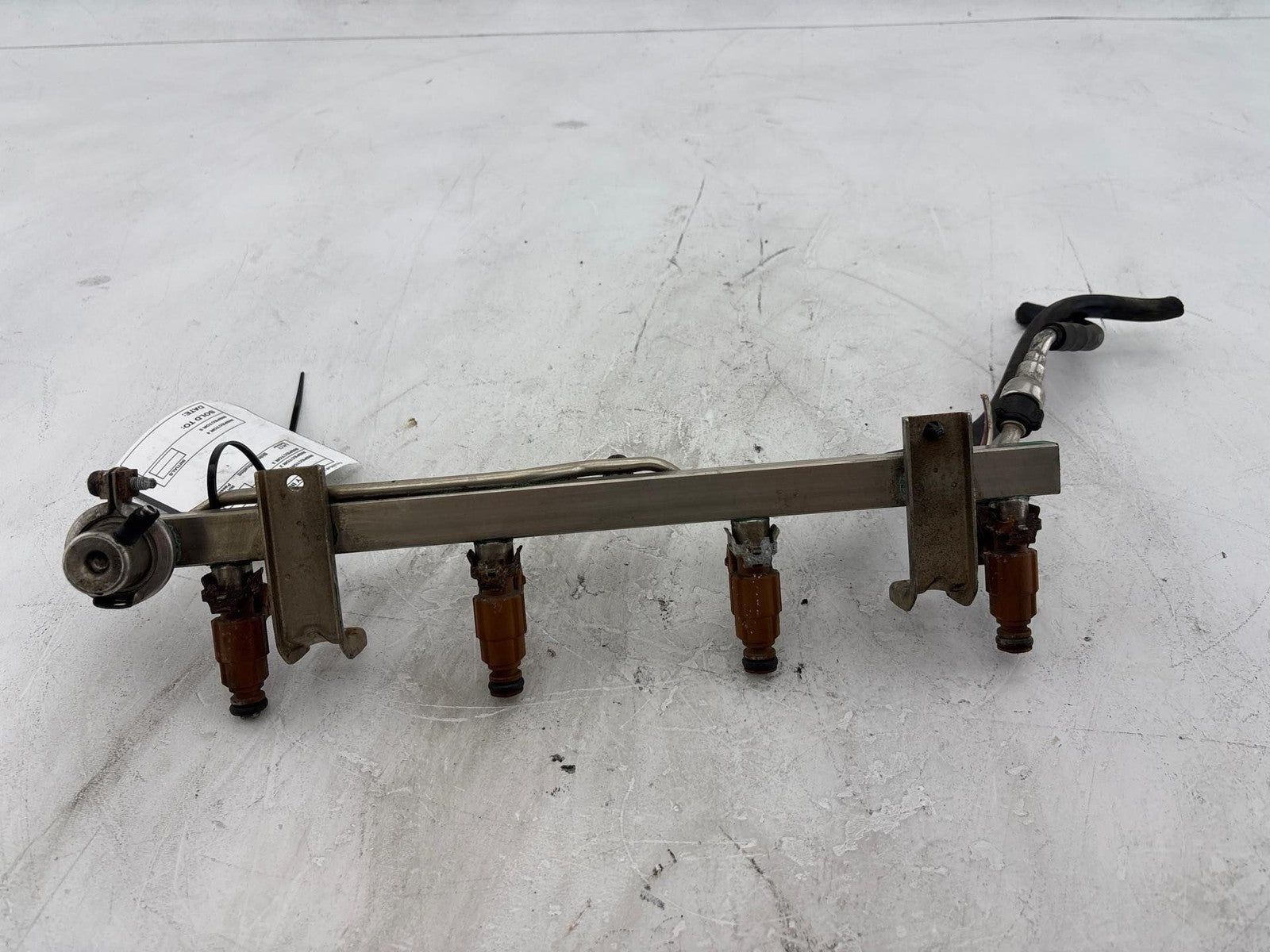 1999-2010 Saab 9-5 Aero Fuel Rail Pressure Regulator