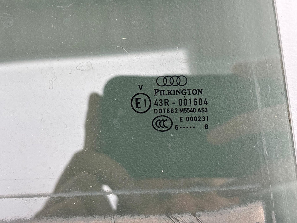 07-15 Audi Q7 Rear Right Door Window Glass OEM