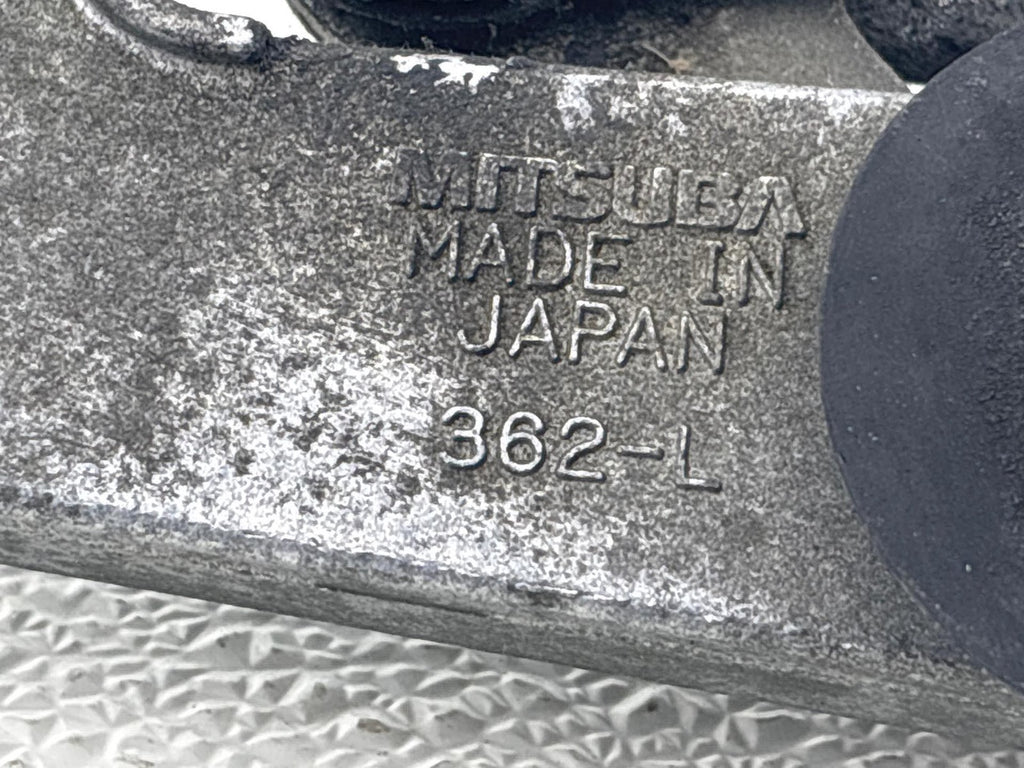 06-09 NISSAN 350Z COUPE WINDSHIELD WIPER TRANSMISSION LINKAGE & MOTOR OEM