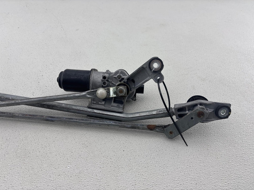 06-09 NISSAN 350Z COUPE WINDSHIELD WIPER TRANSMISSION LINKAGE & MOTOR OEM