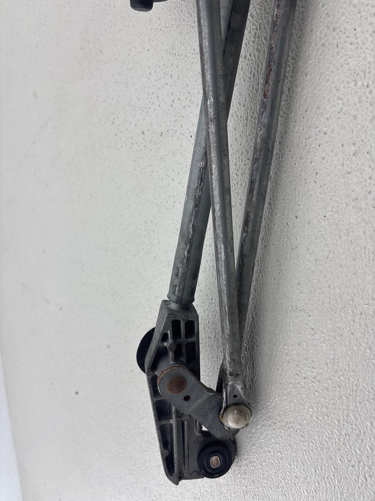 06-09 NISSAN 350Z COUPE WINDSHIELD WIPER TRANSMISSION LINKAGE & MOTOR OEM