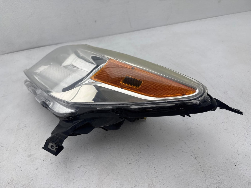 14-17 Nissan Versa Hatchback Front Left Headlight Assembly OEM