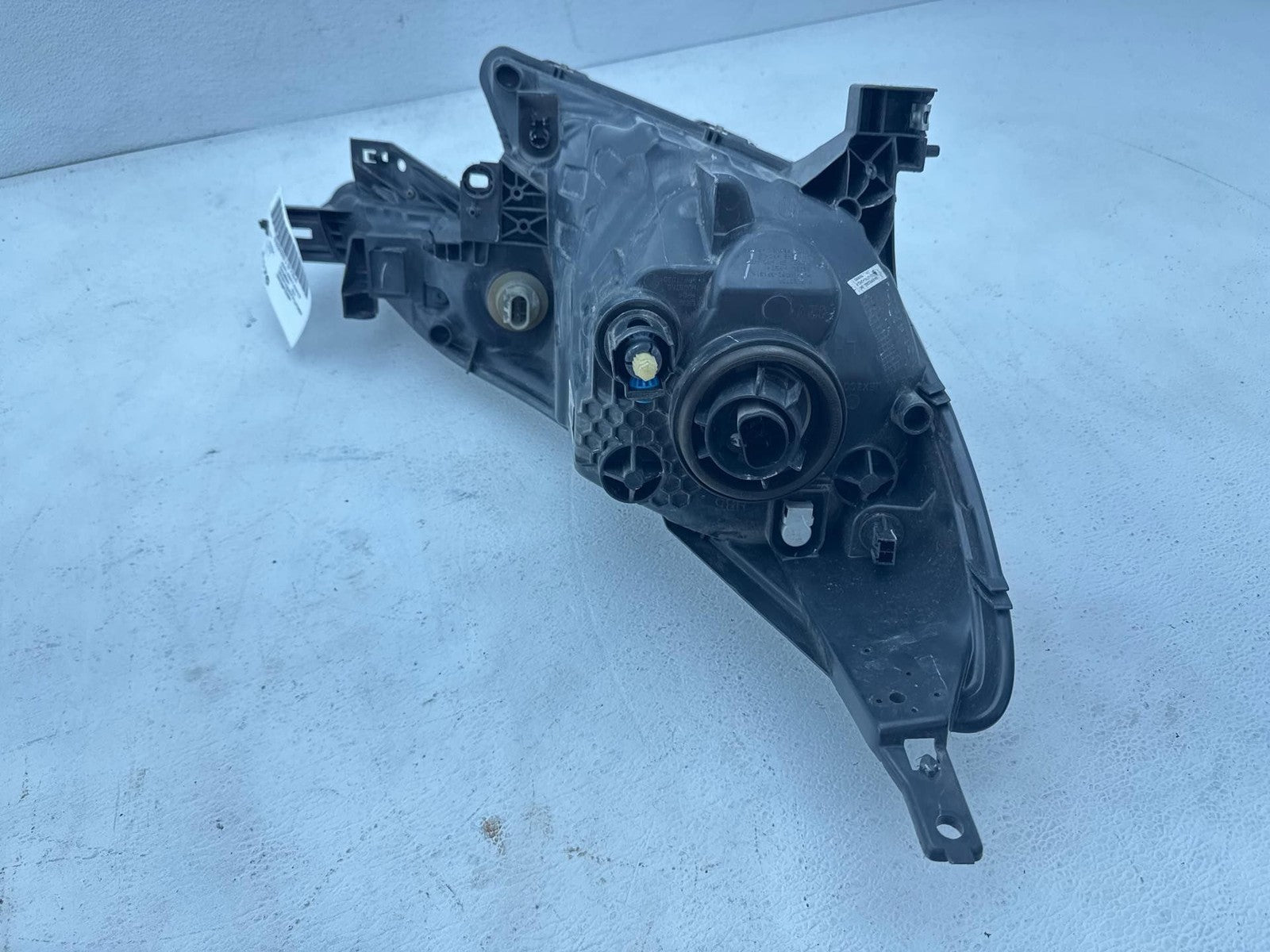 14-17 Nissan Versa Hatchback Front Left Headlight Assembly OEM