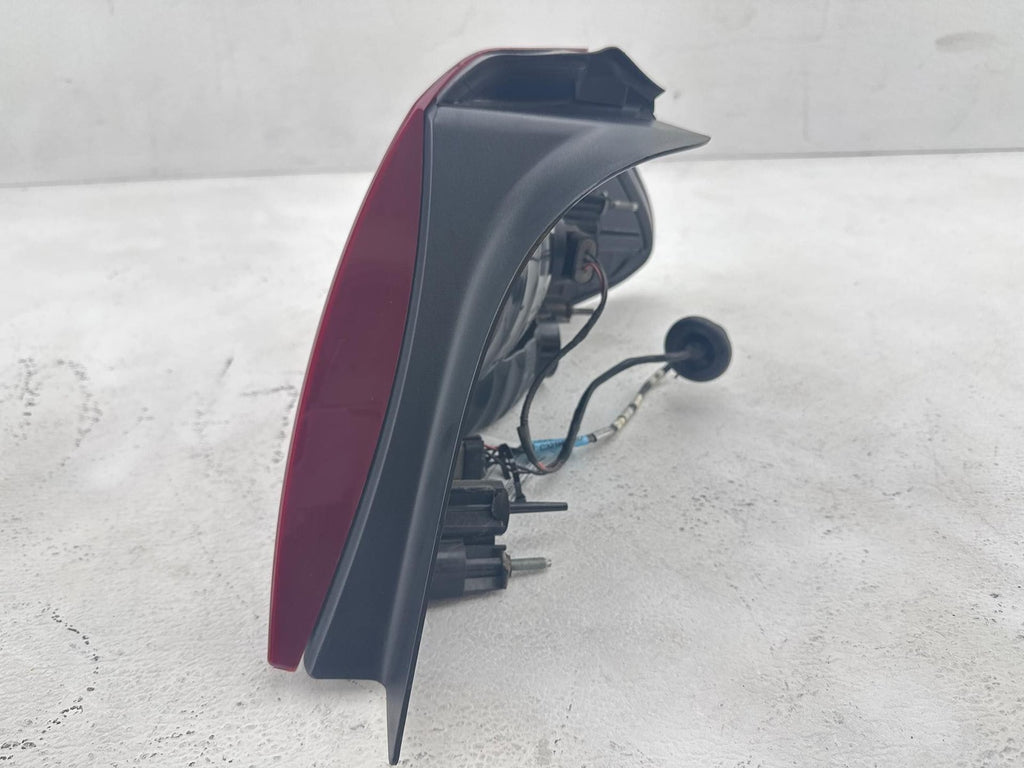 2000-2003 Ford Taurus Rear Left Tail Light Lamp Assembly OEM