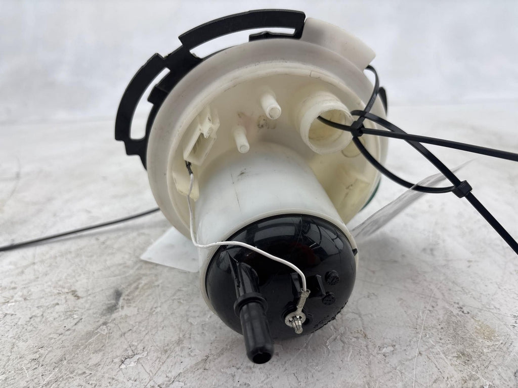 13-16 Land Range Rover Fuel Pump Sending Unit CPLA9A309AA OEM