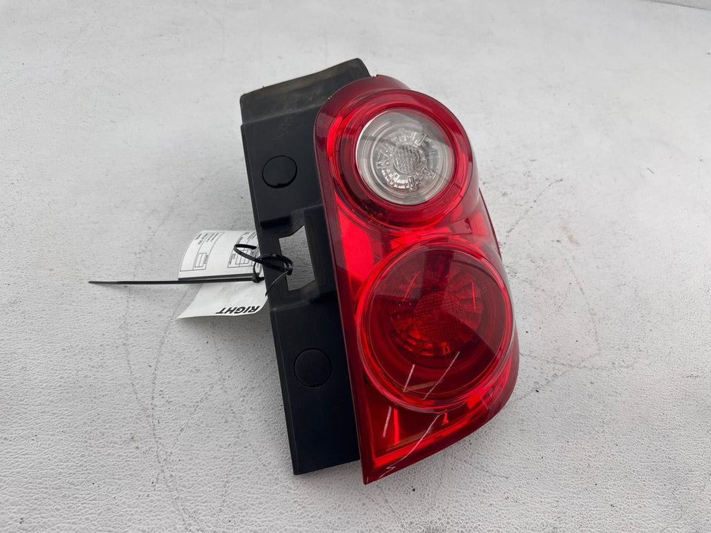 10-15 Chevrolet Equinox Right Tail Light Lamp Assembly OEM