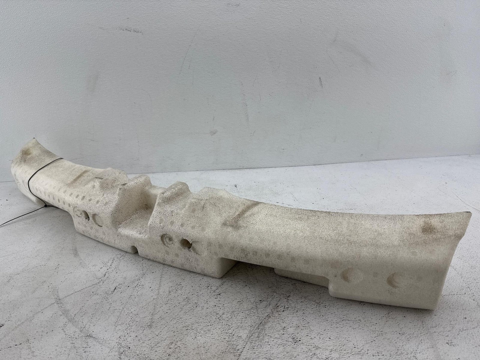 00-02 Saturn S SW2 Front Bumper Impact Energy Absorber Beam