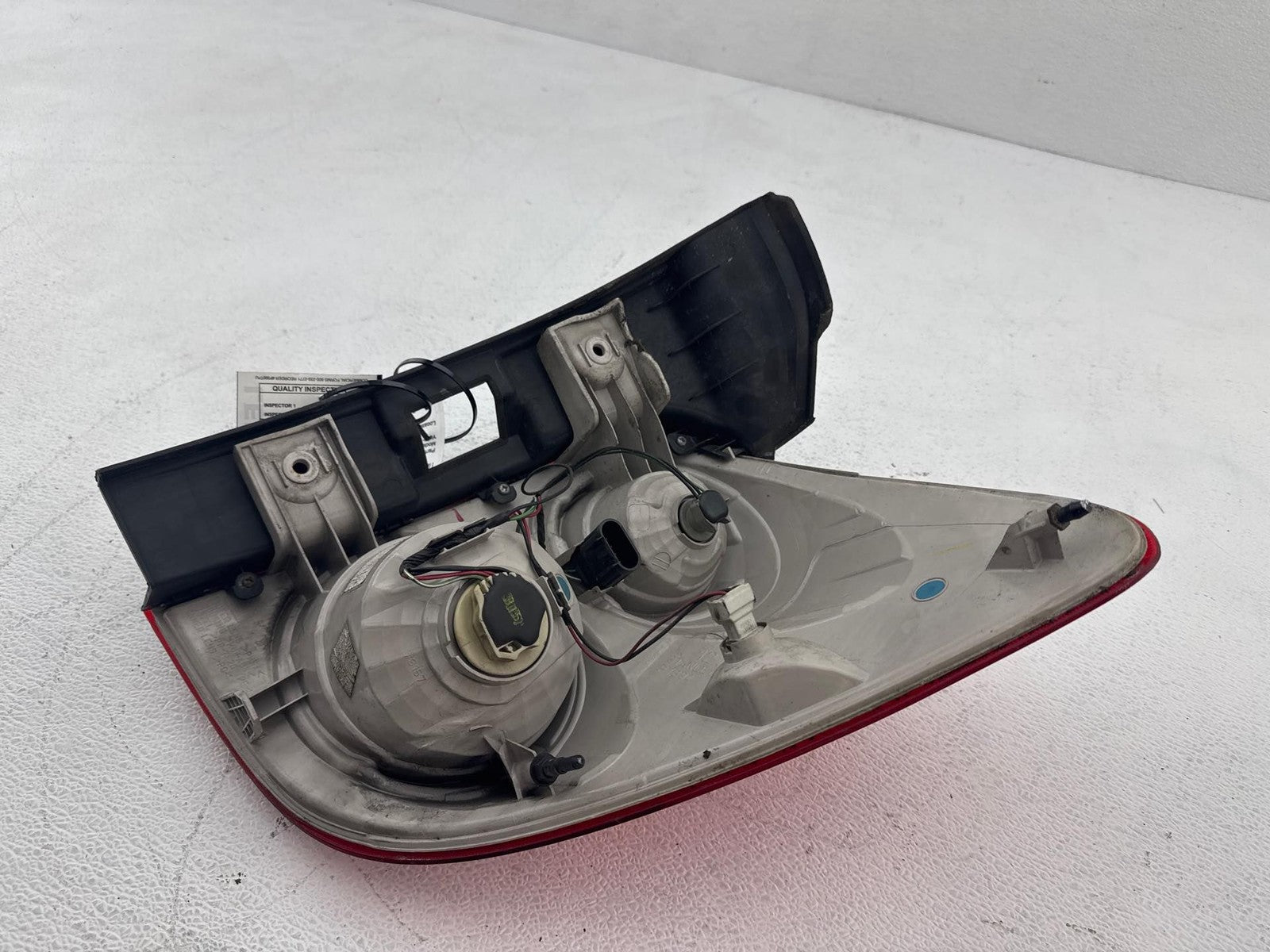 10-15 Chevrolet Equinox Left Tail Light Lamp Assembly OEM