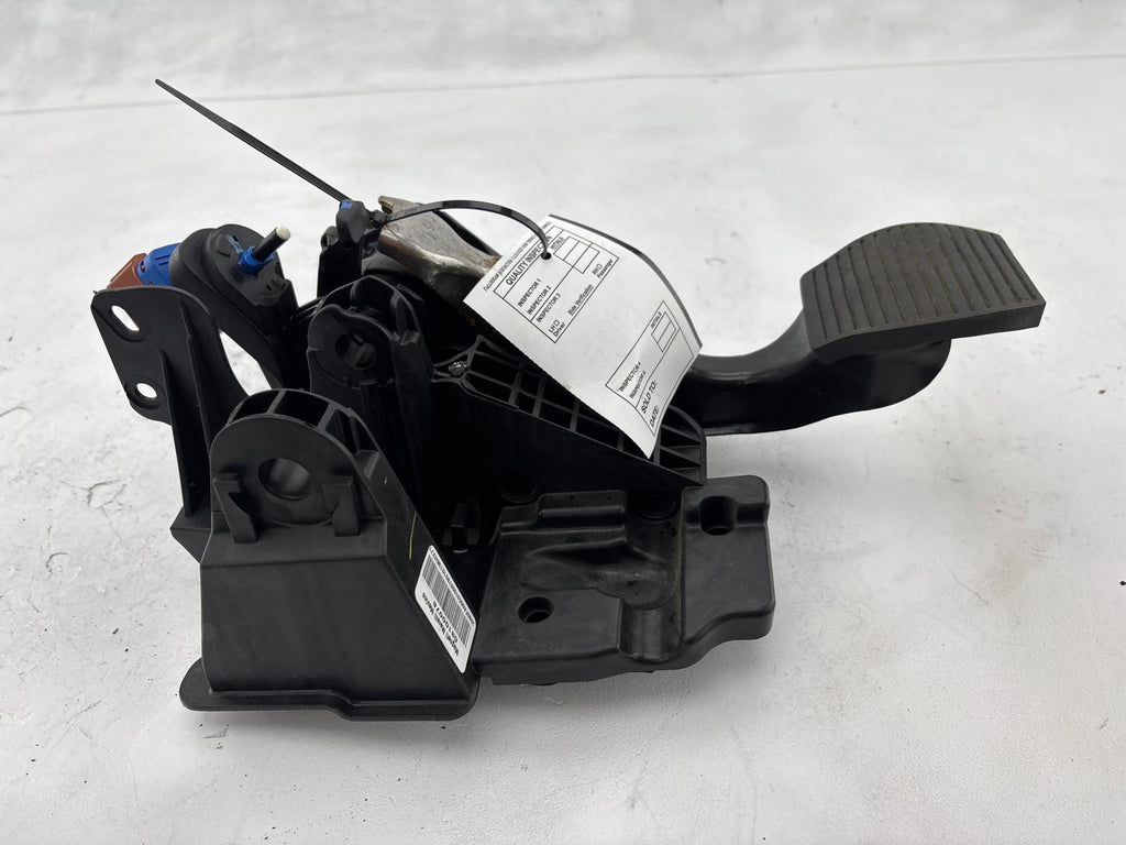 12-16 FIAT 500 1.4L Brake Pedal OEM