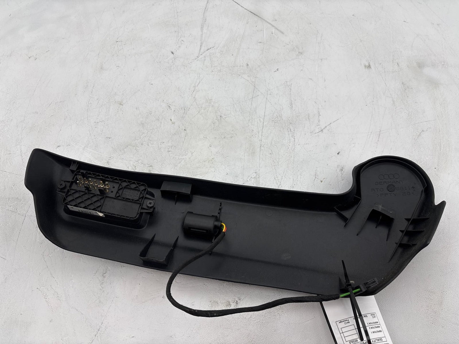 2000-2002 Audi S4 Front Right Power Seat Switch W/ Cover OEM