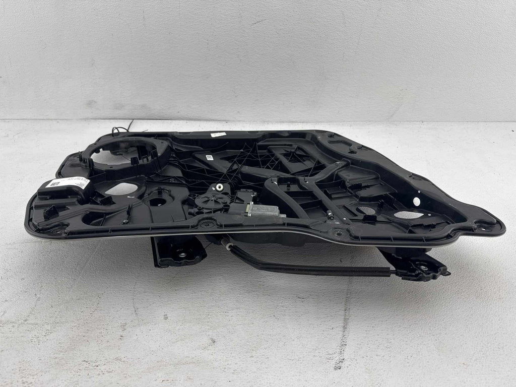 18-25 Alfa Romeo Stelvio Front Left Door Window Regulator W/ Motor & Carrier OEM