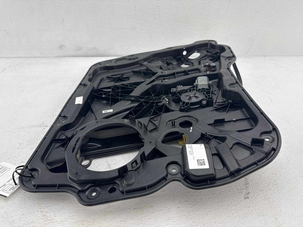 18-25 Alfa Romeo Stelvio Front Left Door Window Regulator W/ Motor & Carrier OEM