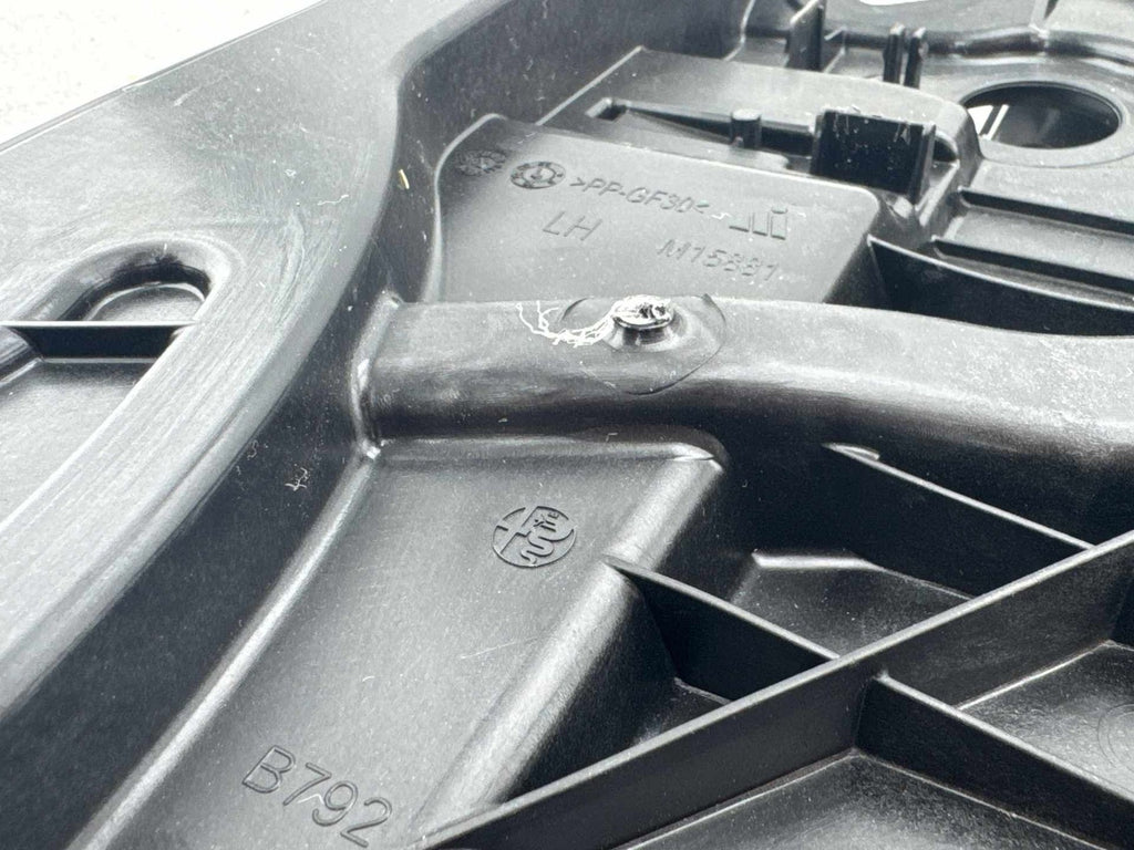 18-25 Alfa Romeo Stelvio Front Left Door Window Regulator W/ Motor & Carrier OEM