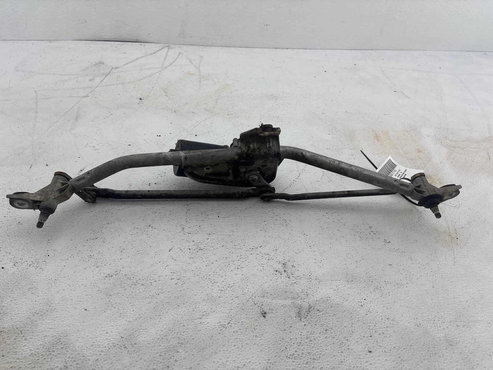 2000-2002 Audi S4 Windshield Wiper Linkage & Motor OEM 8D01-955-113-C