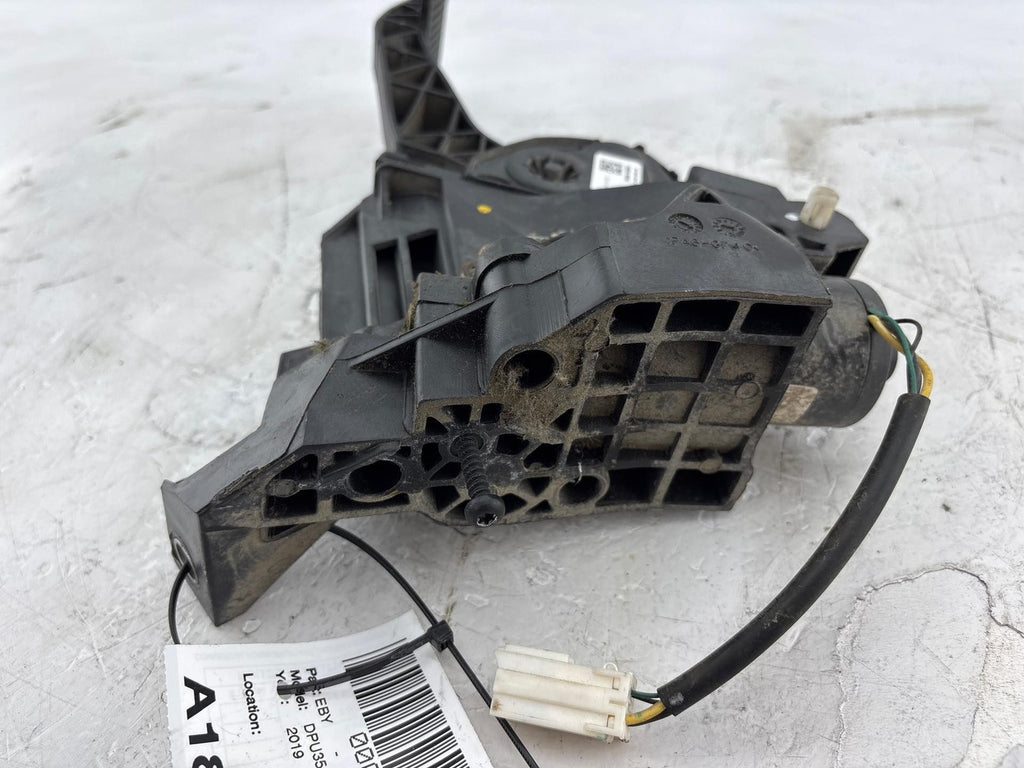 09-23 Dodge Ram 2500 3500 Pedal Acceleratorr OEM