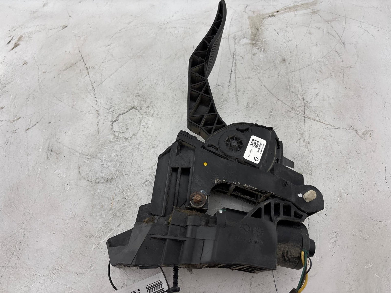 09-23 Dodge Ram 2500 3500 Pedal Acceleratorr OEM