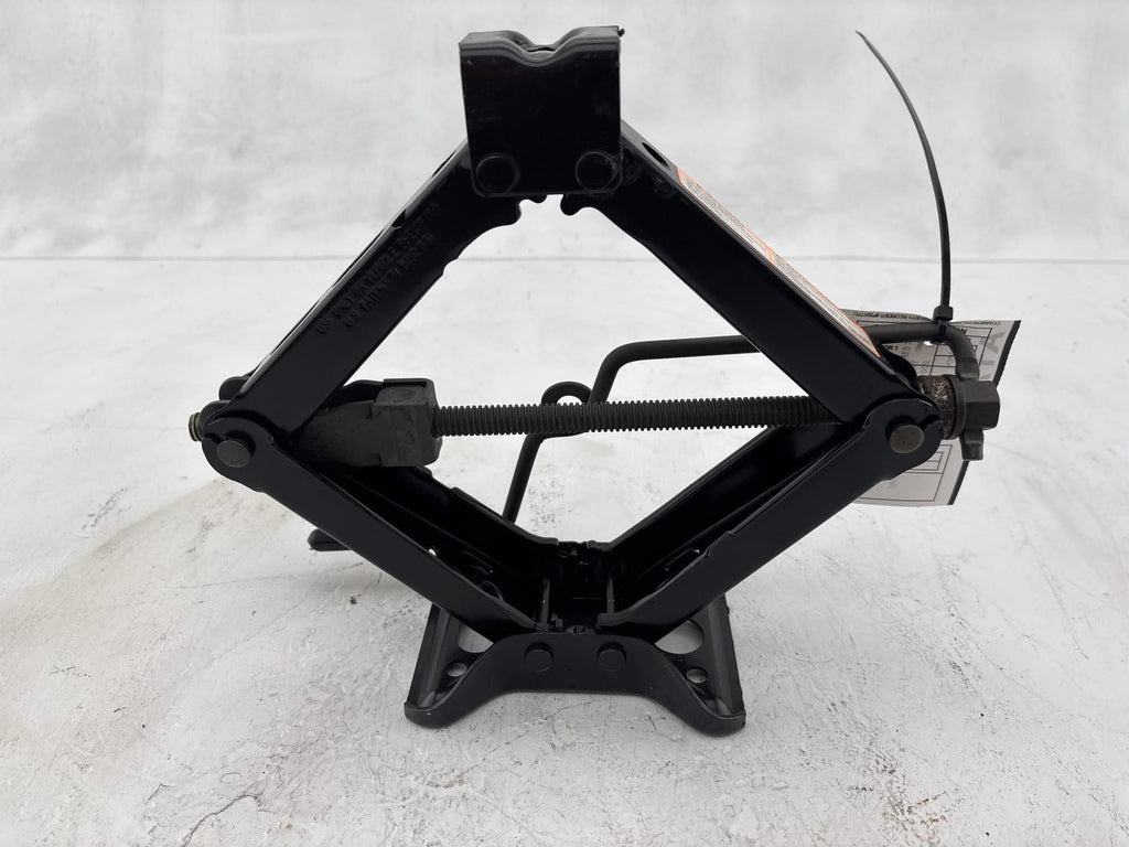 2000-2007 Ford Taurus Floor Jack OEM 1F1Z-17080-AA