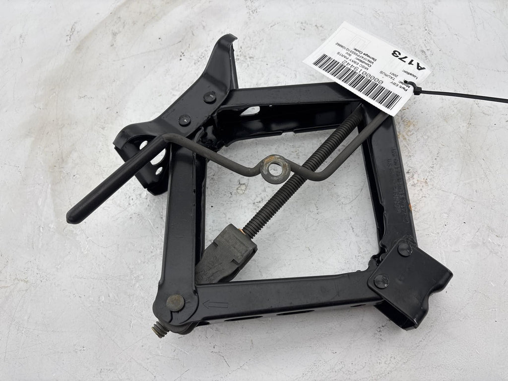 2000-2007 Ford Taurus Floor Jack OEM 1F1Z-17080-AA