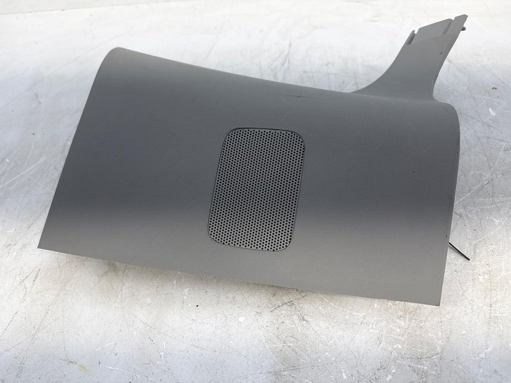 15-20 GMC Yukon XL Left Interior C-Pillar Upper Trim OEM 22946590