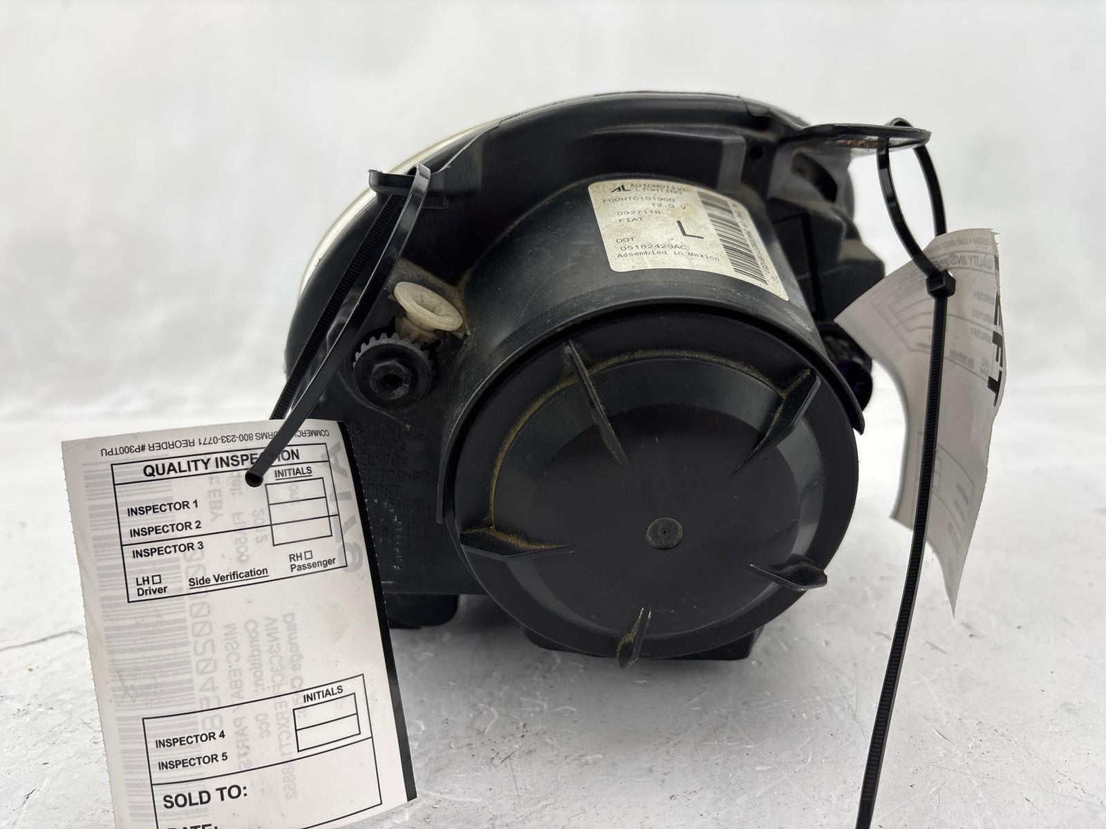 12-14 Fiat 500 Front Left Headlight Assembly OEM