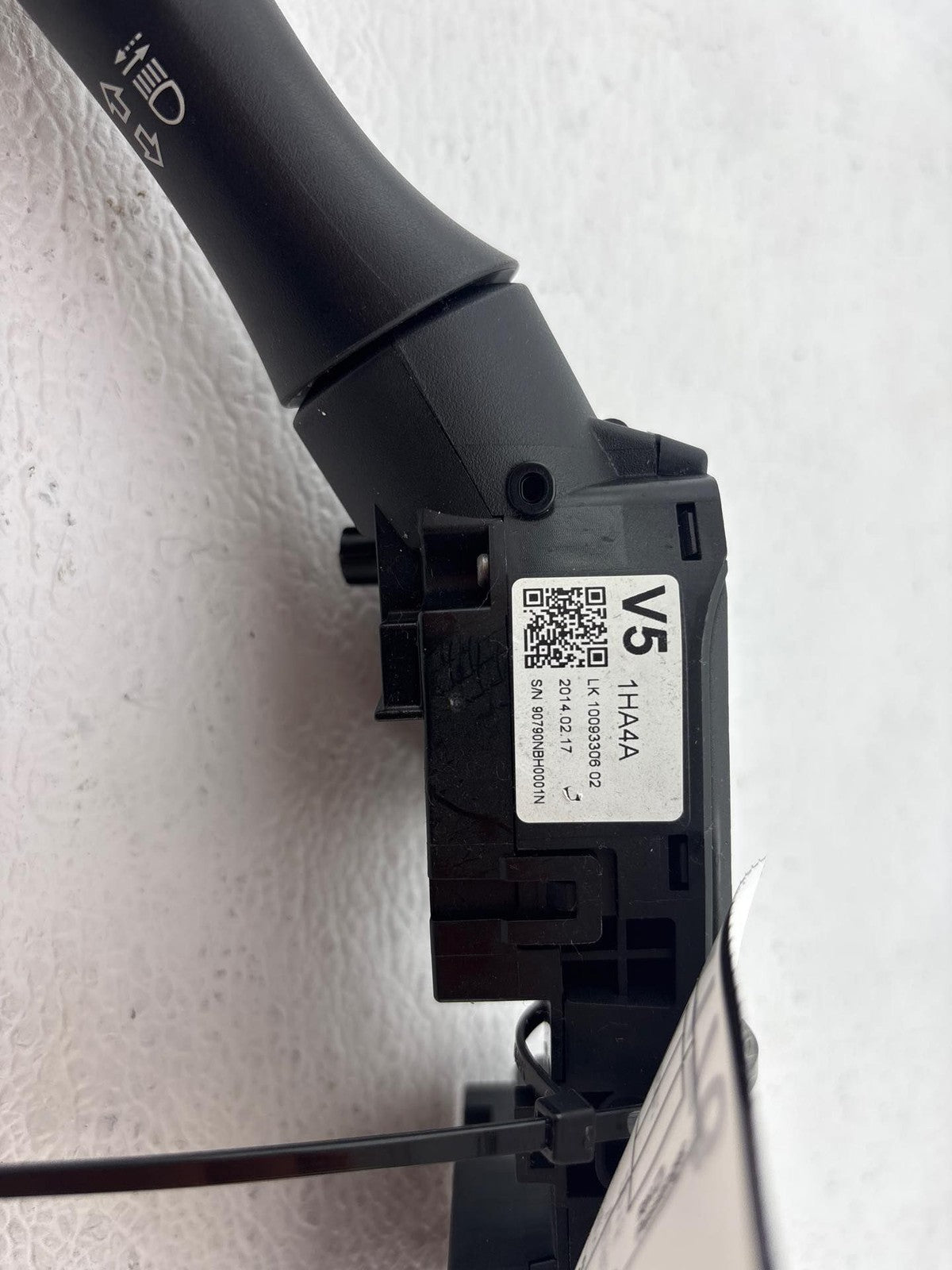 14-19 Nissan Versa Hatchback Steering Column Multifunction Switch Assembly OEM