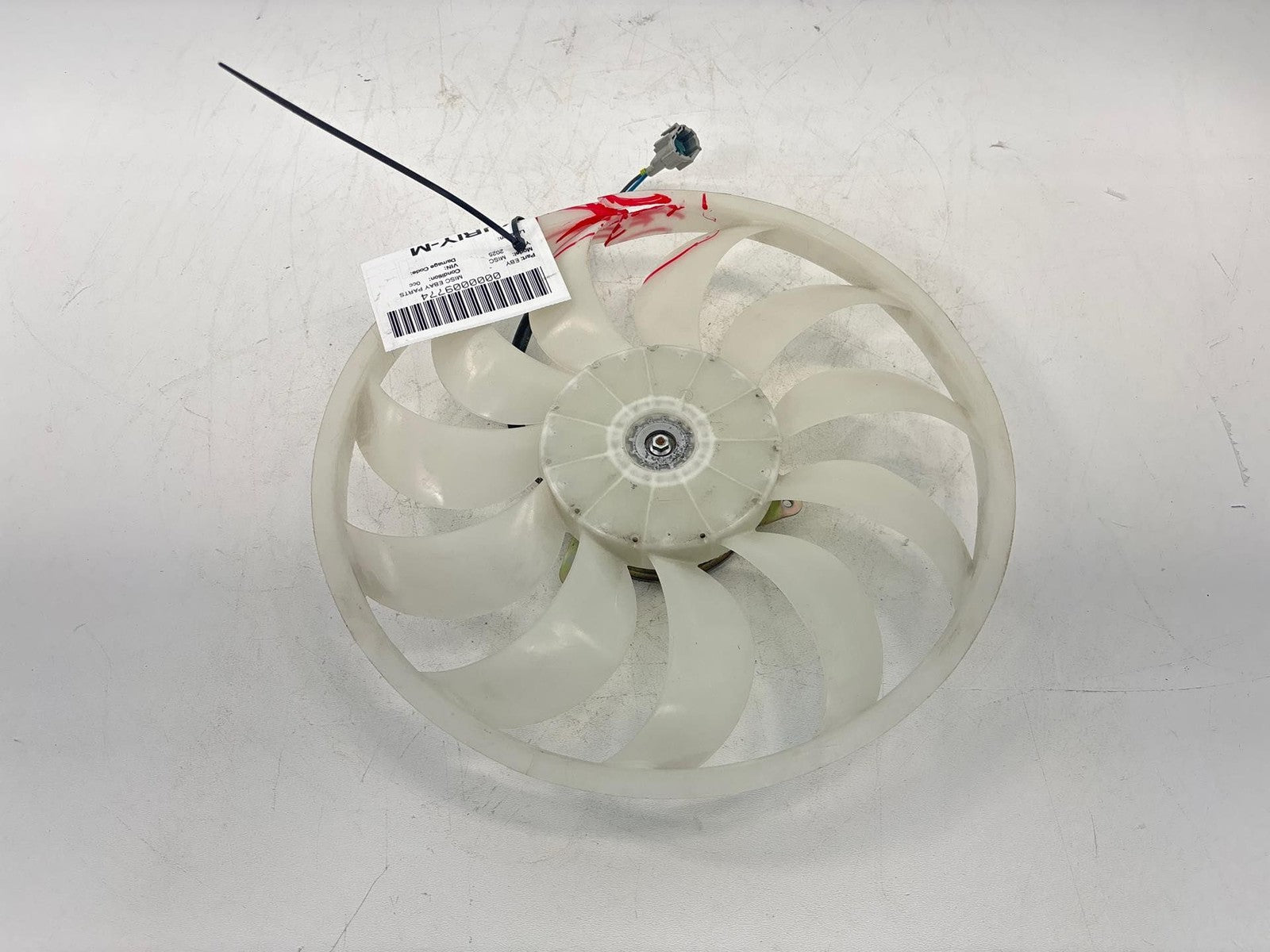 12-23 SUBARU IMPREZA / WRX 2.0L FRONT COOLANT COOLING RADIATOR FAN MOTOR OEM