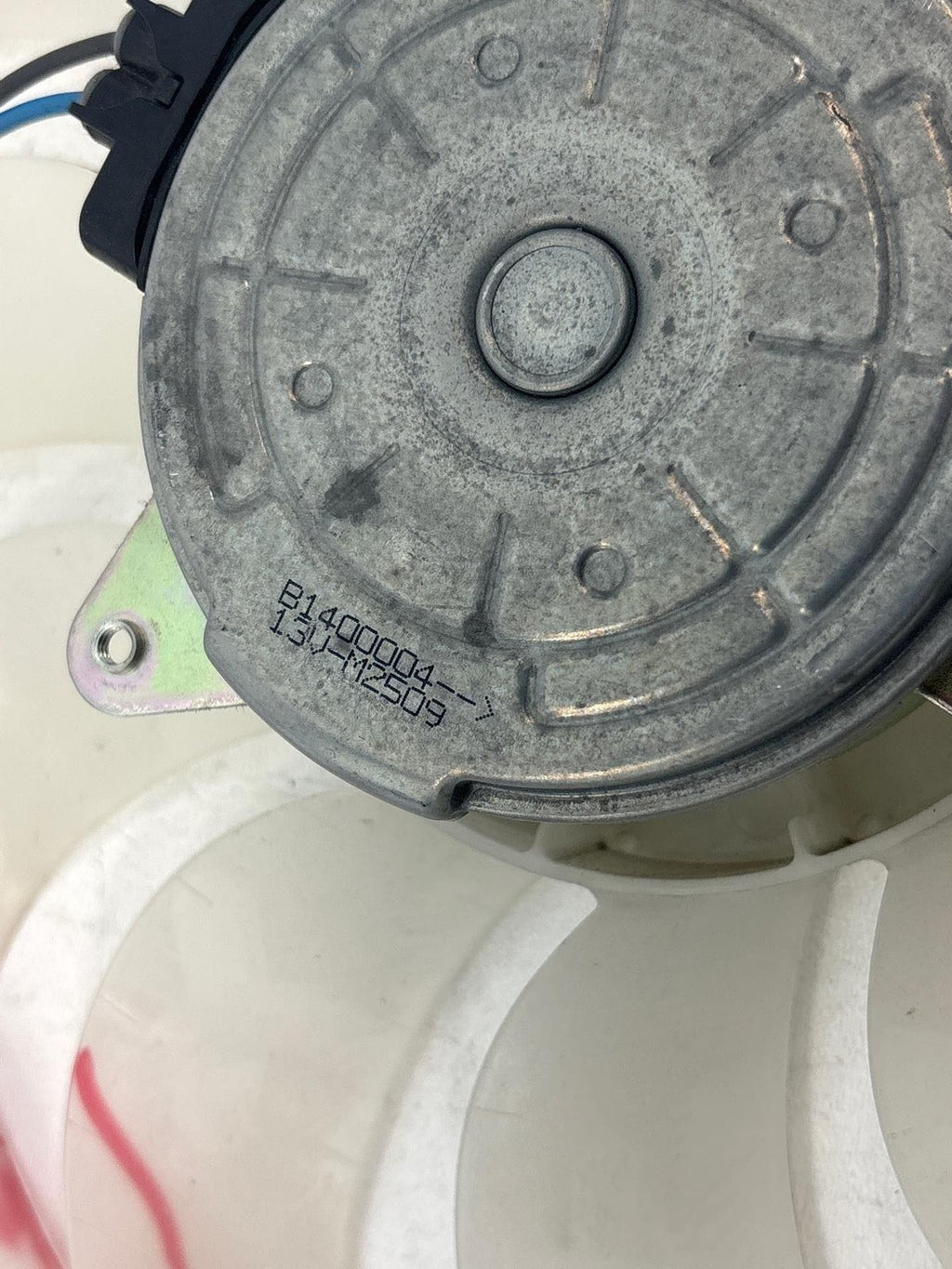 12-23 SUBARU IMPREZA / WRX 2.0L FRONT COOLANT COOLING RADIATOR FAN MOTOR OEM