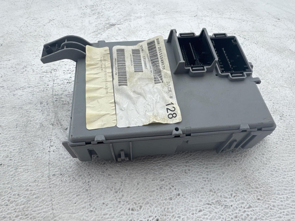 12 FIAT 500 1.4L Cabin Fuse Box OEM