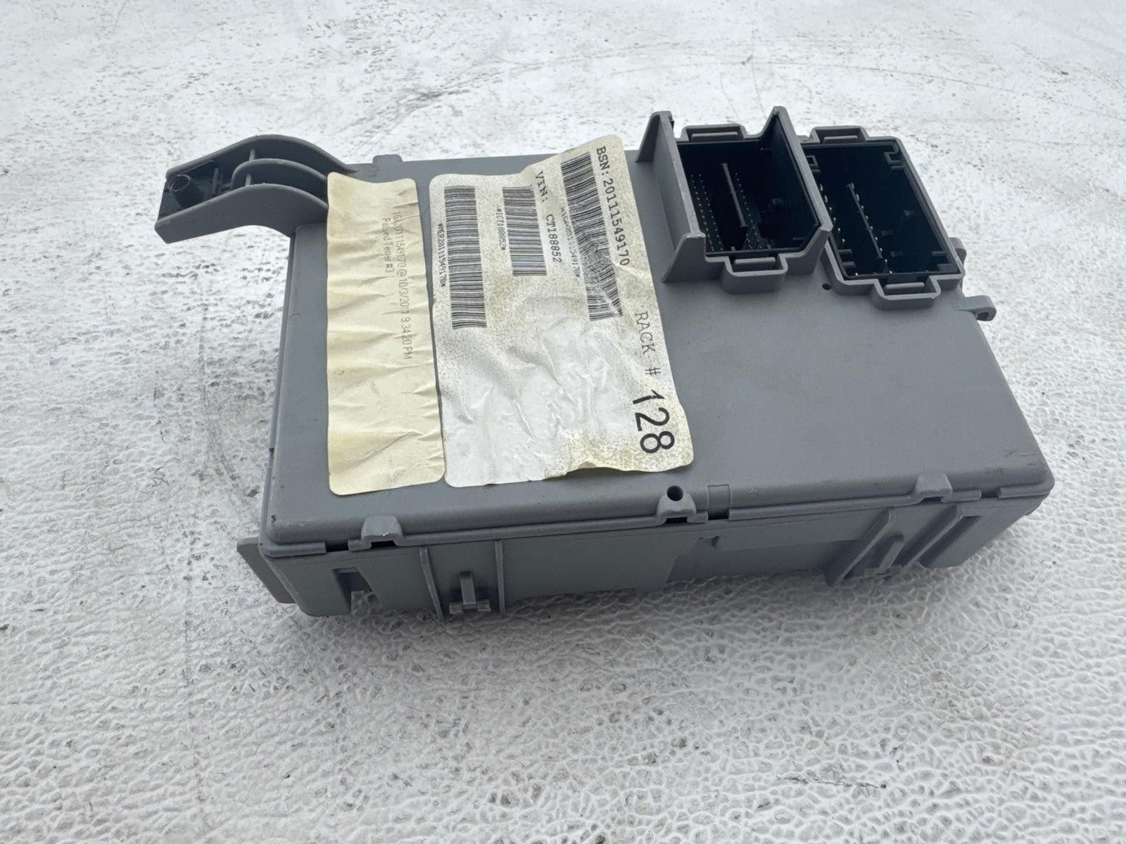 12 FIAT 500 1.4L Cabin Fuse Box OEM