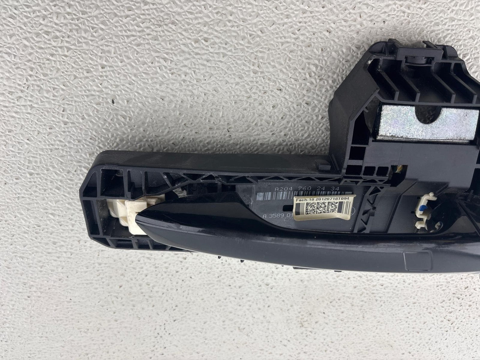 10-17 Mercedes W207 E350 E550 Front Right Side Exterior Door Handle OEM