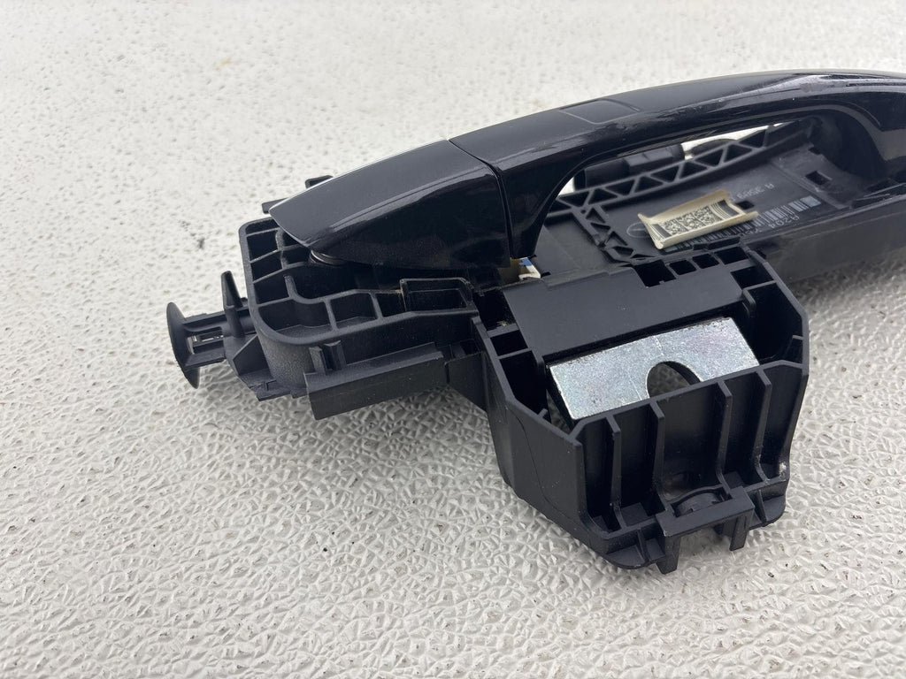 10-17 Mercedes W207 E350 E550 Front Right Side Exterior Door Handle OEM