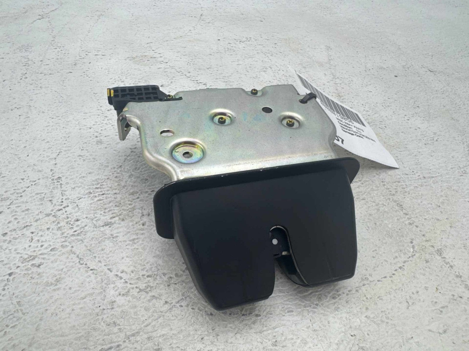 19-21 Genesis G70 Trunk Lid Latch Lock Actuator OEM 81230-G9100
