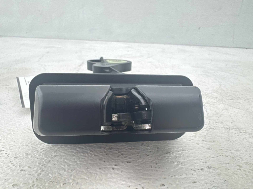 19-21 Genesis G70 Trunk Lid Latch Lock Actuator OEM 81230-G9100