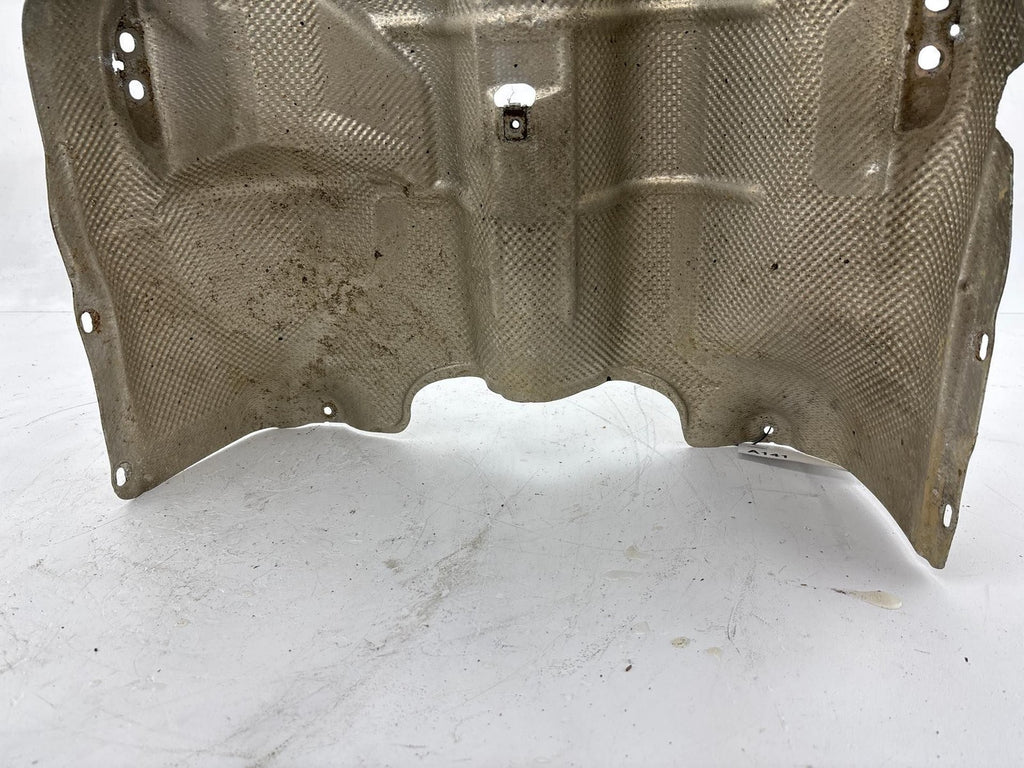 07-12 Mercedes-Benz GL 450 Center Exhaust Heat Shield OEM 1646824671