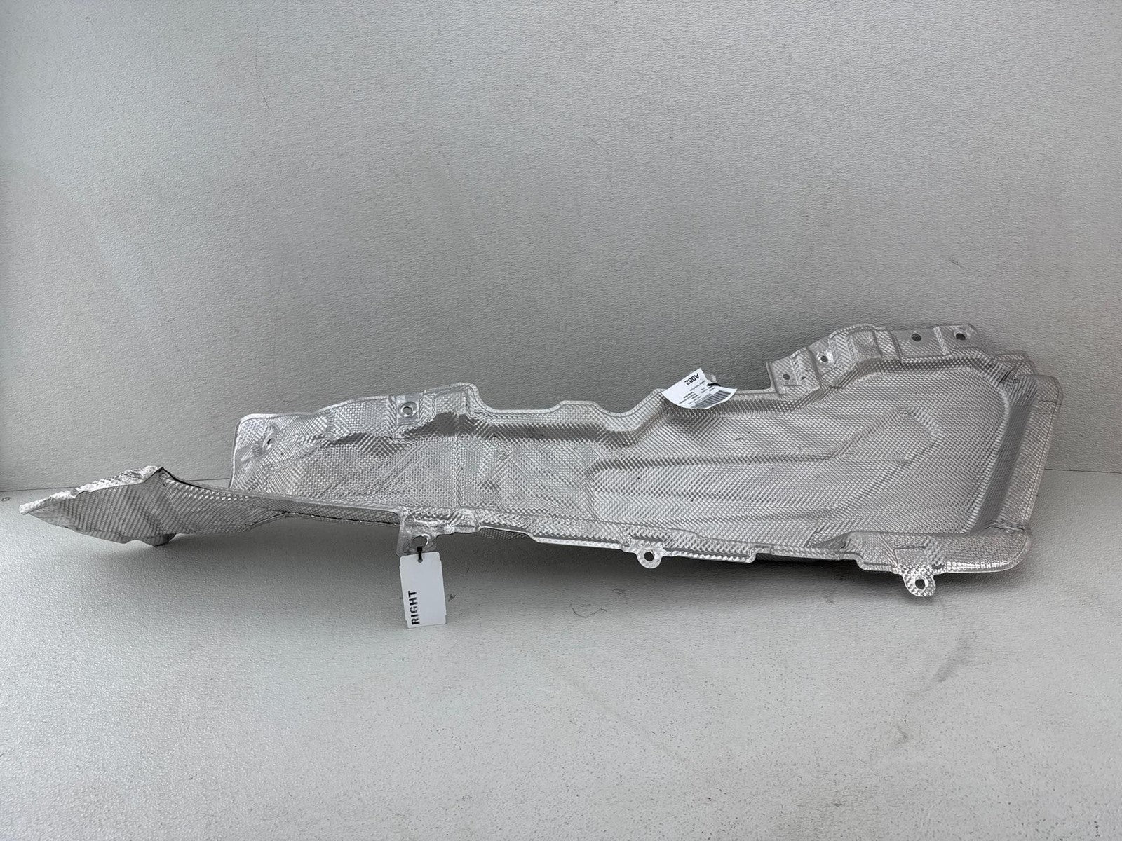 13-22 LAND RANGE ROVER FRONT RIGHT SIDE FLOOR PAN HEAT SHIELD GUARD OEM