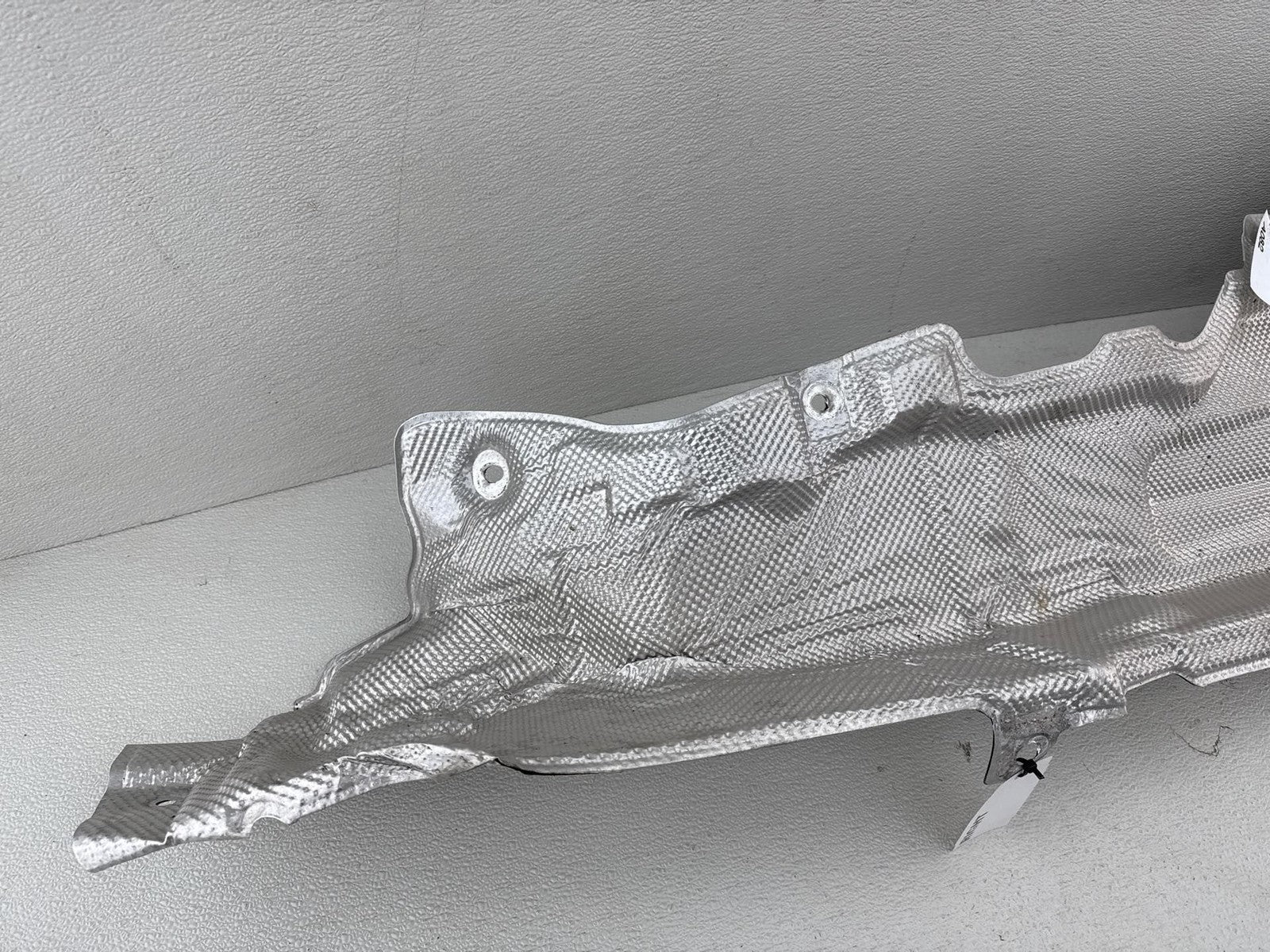 13-22 LAND RANGE ROVER FRONT RIGHT SIDE FLOOR PAN HEAT SHIELD GUARD OEM