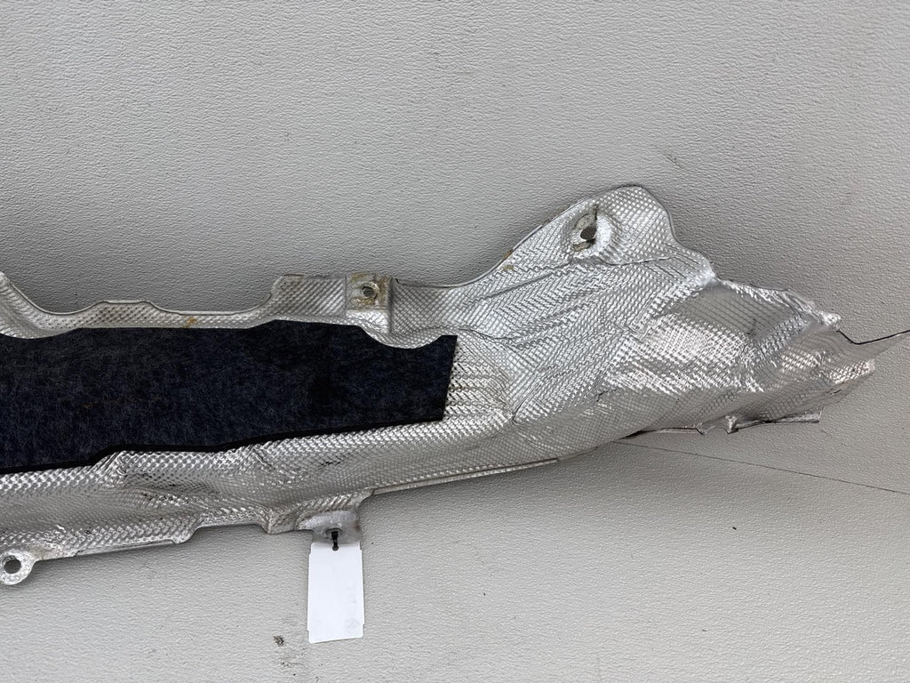 13-22 LAND RANGE ROVER FRONT RIGHT SIDE FLOOR PAN HEAT SHIELD GUARD OEM