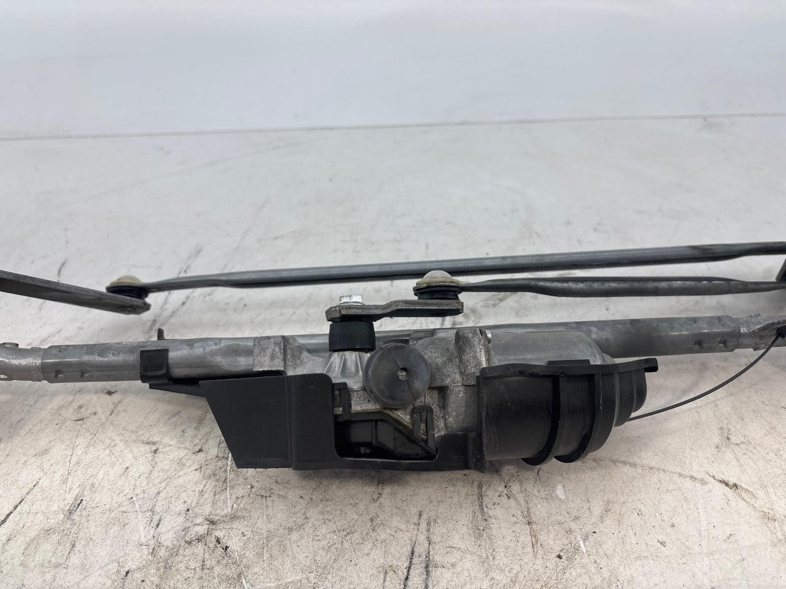 14-20 ACURA MDX FRONT WINDSHIELD WIPER TRANSMISSION LINKAGE & MOTOR OEM