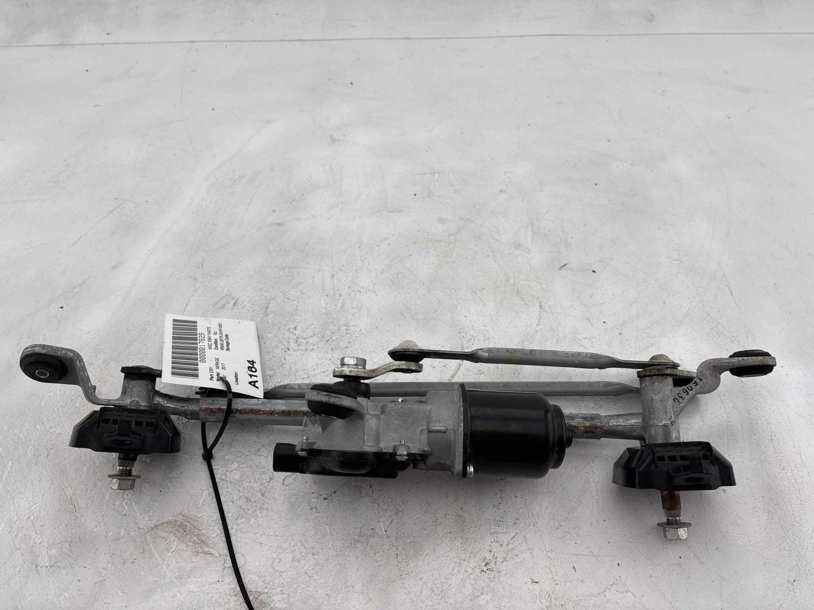 14-24 Mitsubishi Mirage G4 Front Windshield Wiper Linkage & Motor OEM