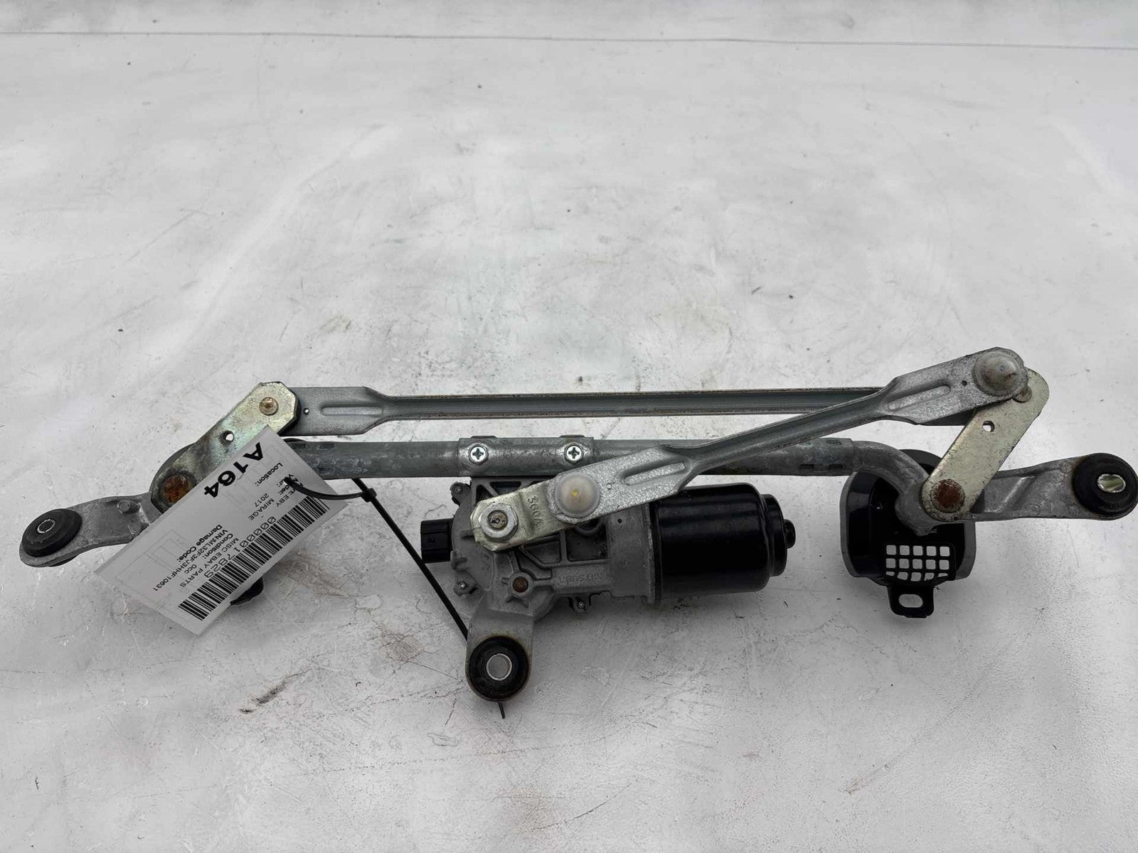 14-24 Mitsubishi Mirage G4 Front Windshield Wiper Linkage & Motor OEM