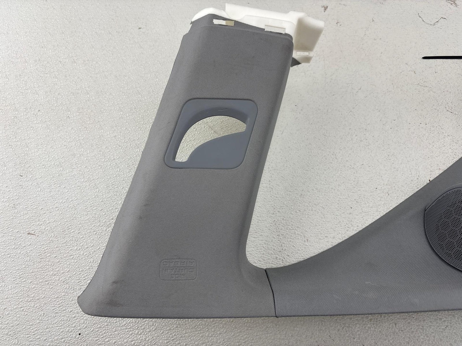 07-13 ACURA MDX REAR QUARTER LEFT SIDE UPPER PILLAR TRIM COVER GARNISH GRAY