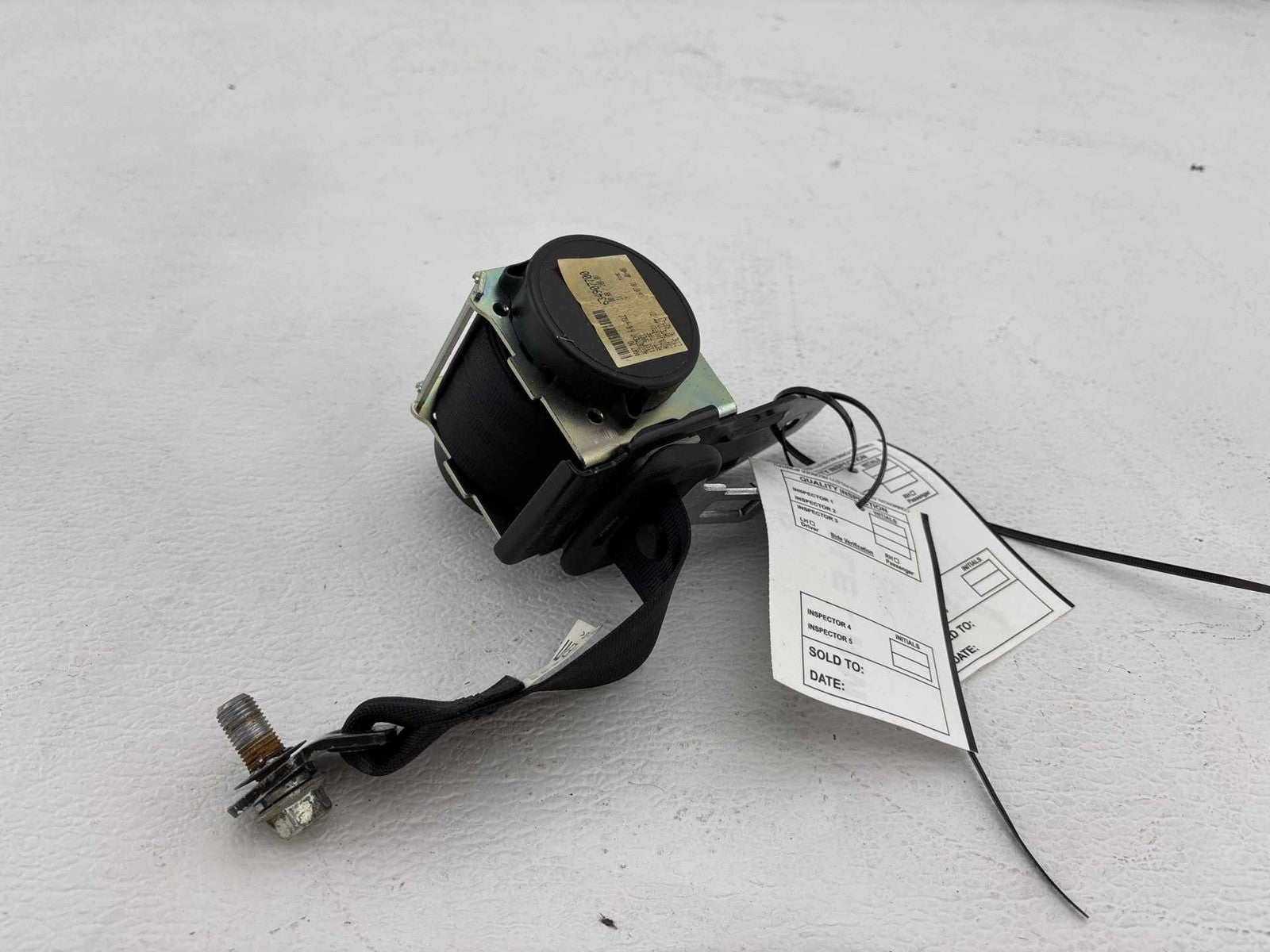 17-24 Mitsubishi Mirage G4 Rear Center Belt Assembly OEM