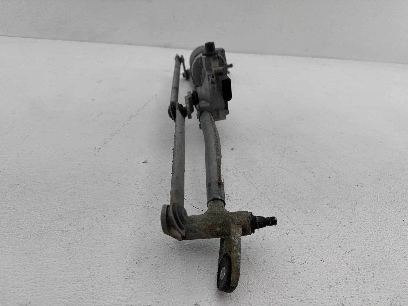 12-17 Chevy Traverse Front Windshield Wiper Motor W/ Transmission Linkage OEM