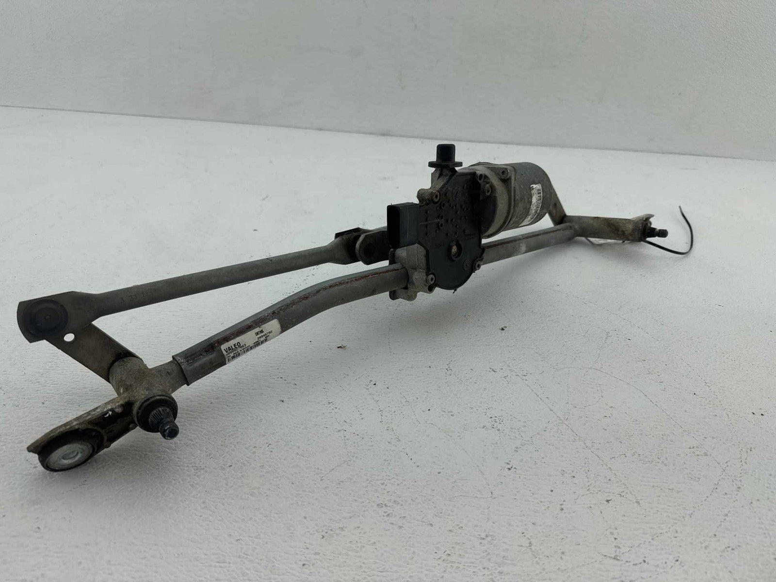 12-17 Chevy Traverse Front Windshield Wiper Motor W/ Transmission Linkage OEM