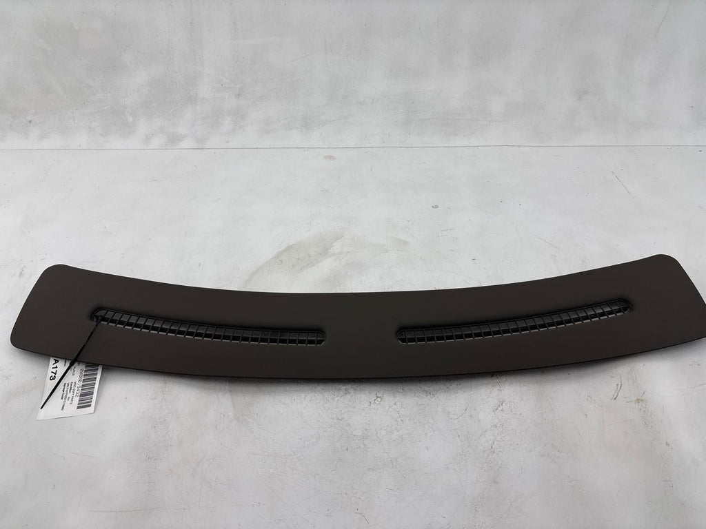 2000-2007 Ford Taurus Dash Upper Defroster Grille Cover Panel OEM