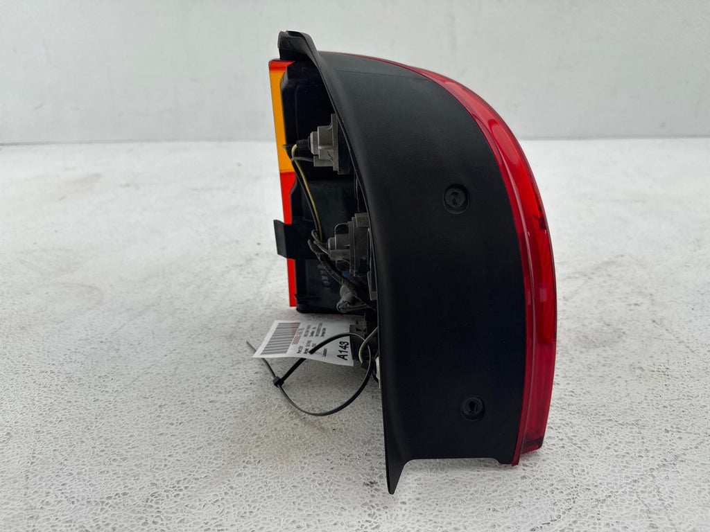 2000-2001 Saturn S Series Passenger Side Tail Light Lamp Assembly OEM