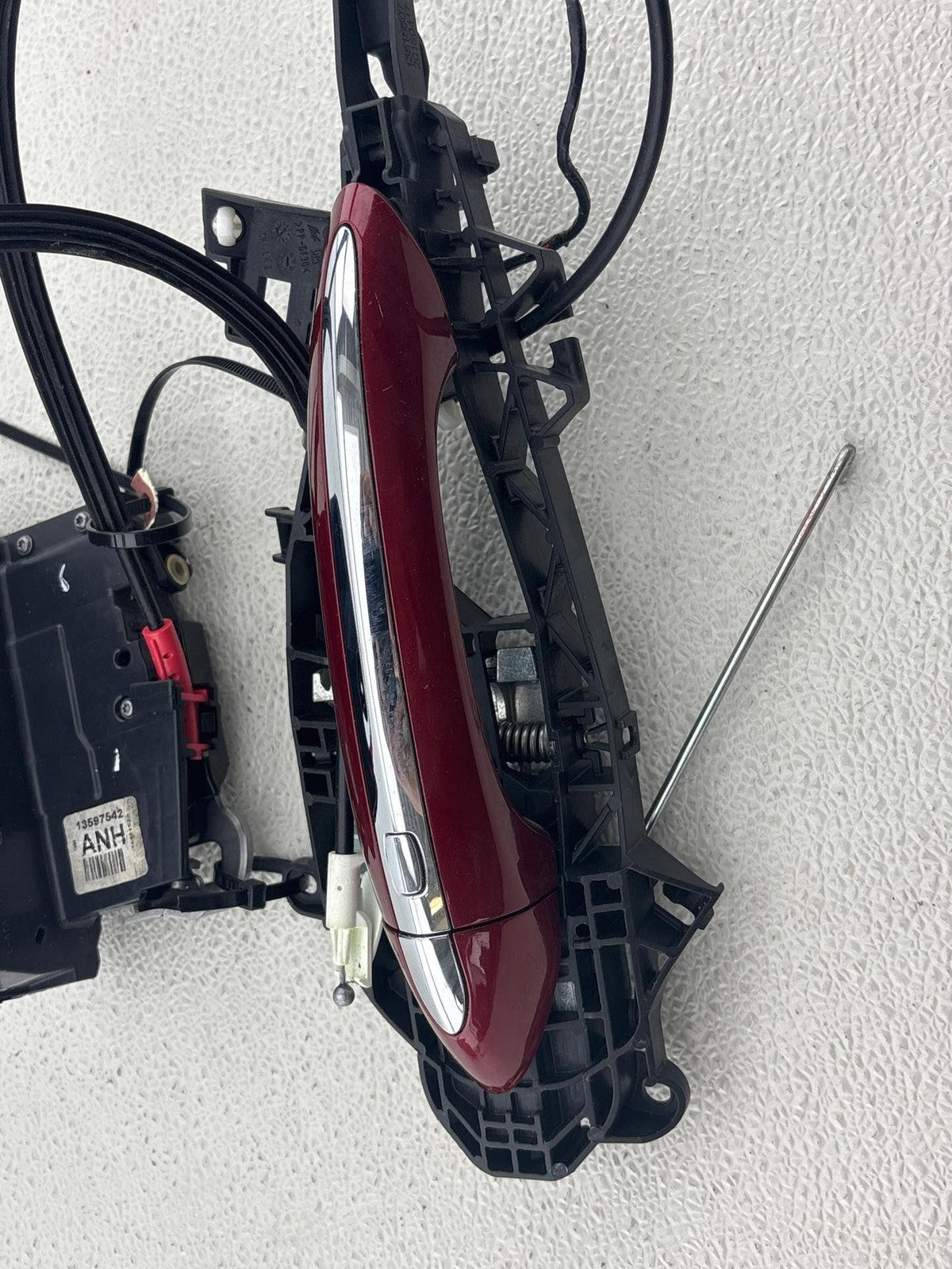 18-21 GMC Terrain FRONT LEFT DOOR LOCK AND HANDLE 13597542