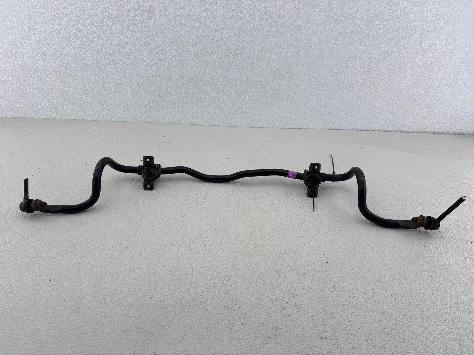 13-19 Nissan Sentra Front Stabilizer Sway Bar 546119AM1A OEM