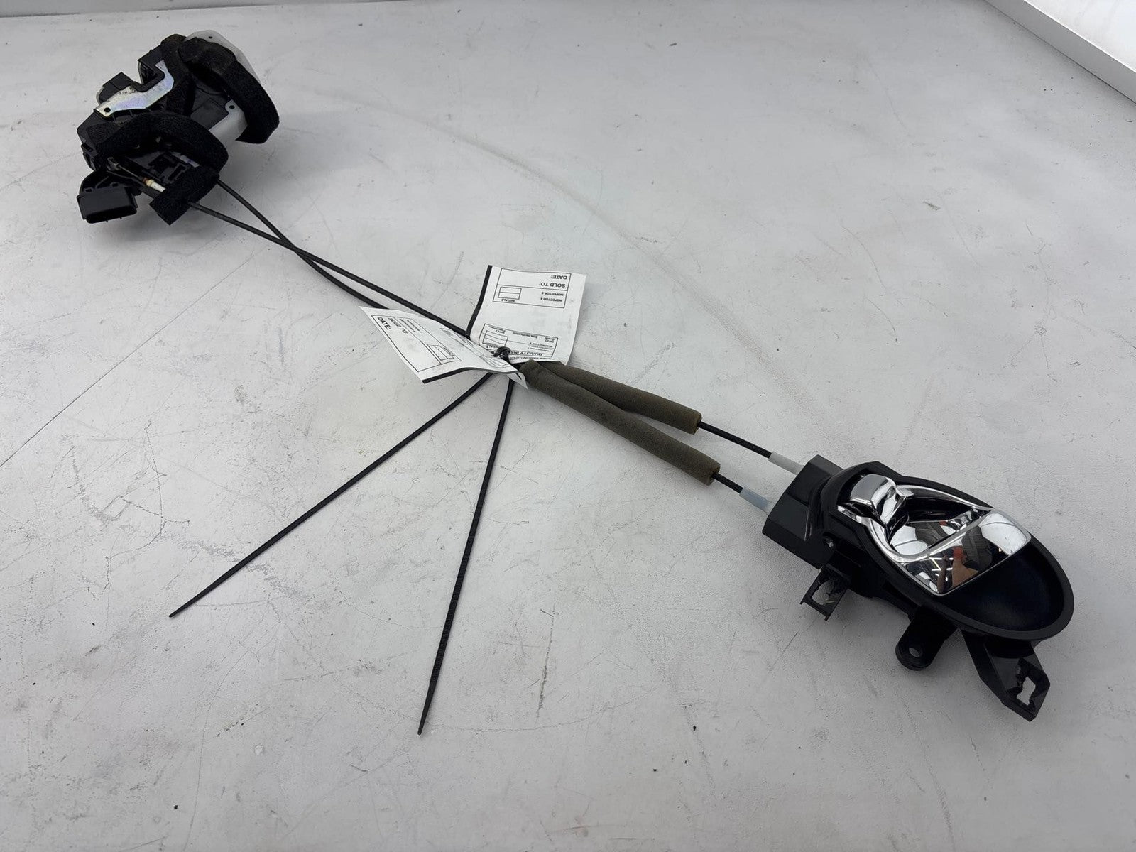 11-17 Nissan Juke Front Left Door Lock Latch Actuator W/ Handle Interior OEM